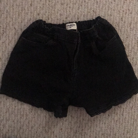 2 pairs of shorts (black one and a turquoise one) - Picture 3 of 3